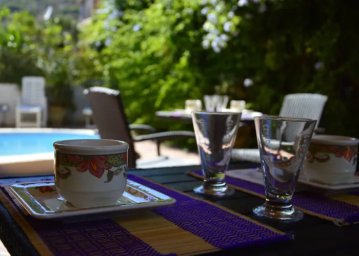 Elisa Frühstückspension 3*