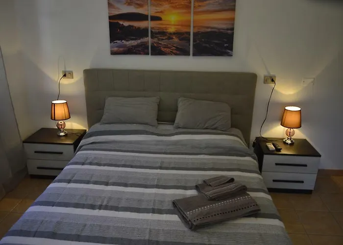 Elisa Bed & Breakfast 3*